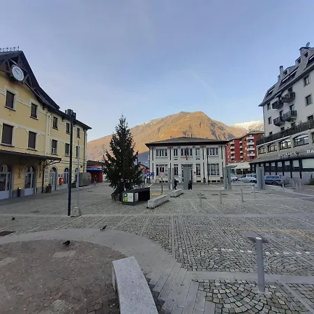 The Tourist Guest house Tirano
